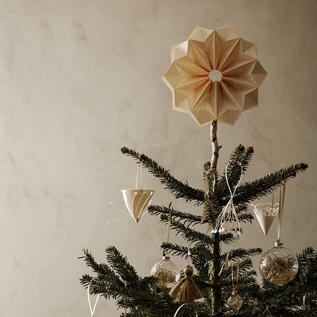 Christmas Trees, Toppers, Wreaths & Garlands – BURKE DECOR
