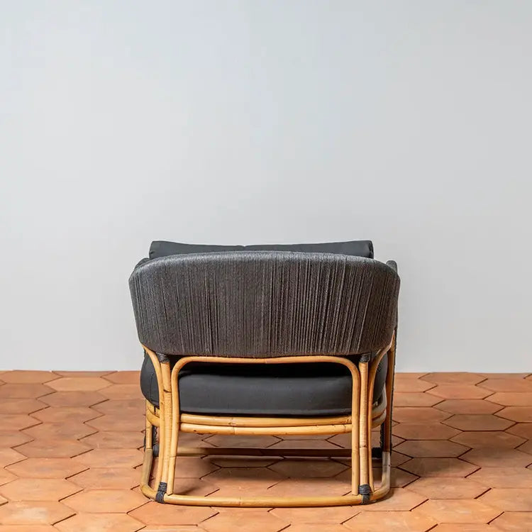media image for glen ellen lounge chair by woven gelc bk 8 248