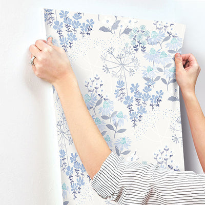 product image for Cultivate Blue Springtime Blooms Wallpaper 2