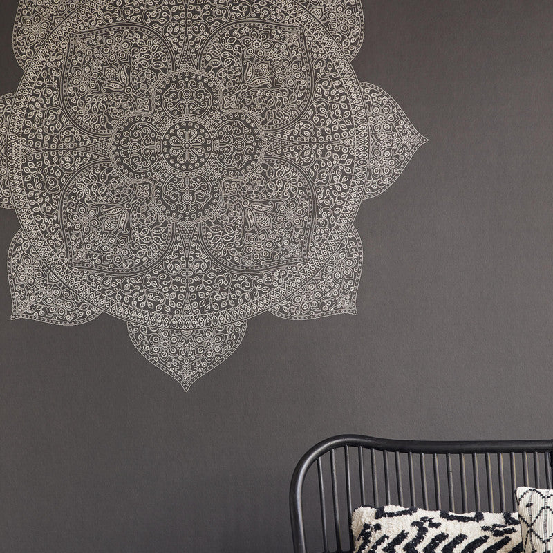 media image for Medallion Oversized Wallpaper in Black/Grey 258