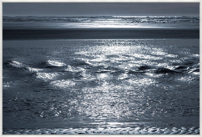 product image of silver sea framed canvas 1 586