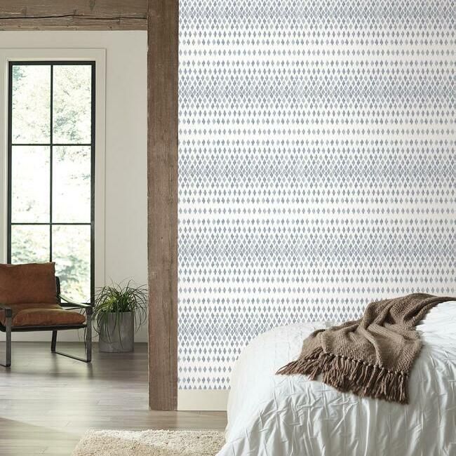 media image for Diamond Ombre Wallpaper in Navy and White from the Simply Farmhouse Collection by York Wallcoverings 266