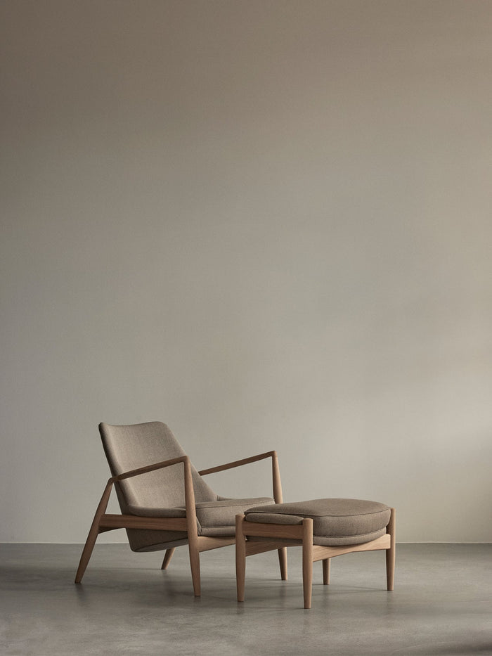 media image for The Seal Lounge Chair New Audo Copenhagen 1225005 000000Zz 42 214
