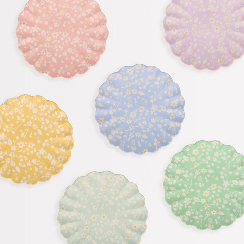 media image for floral reusable bamboo plates by meri meri mm 271210 2 224