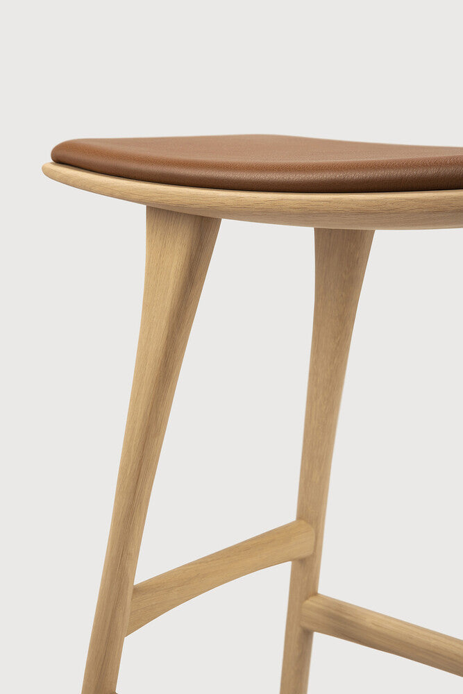 media image for Oak Osso Counter Stool By Ethnicraft Teg 53044 22 245
