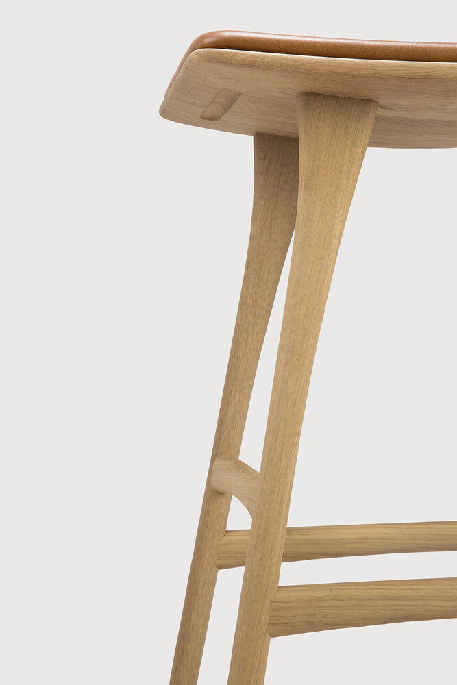media image for Oak Osso Counter Stool By Ethnicraft Teg 53044 16 247